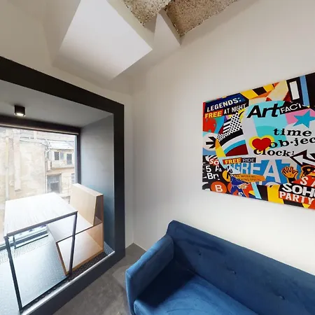 In 5 Apartment Budapest