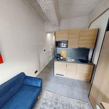 In 5 * Budapest